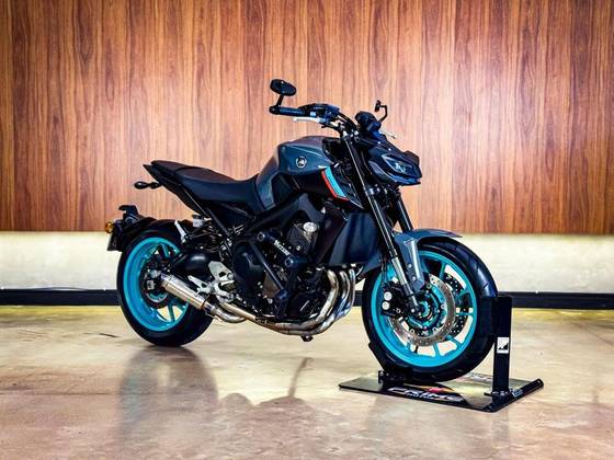 YAMAHA MT-09 YAMAHA MT-09